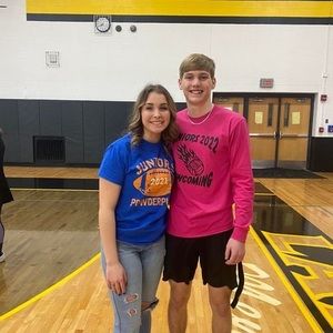 Meet your Posher, Katelynn